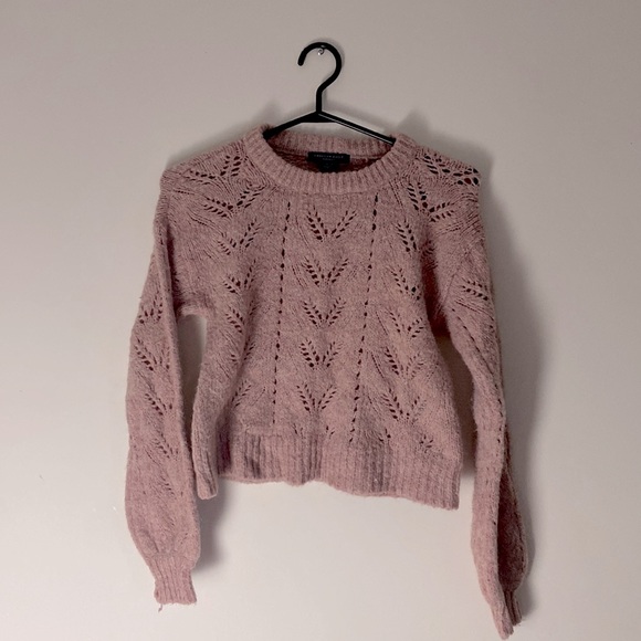 Pink knitted cropped fit sweater from American Eagle - Picture 2 of 2